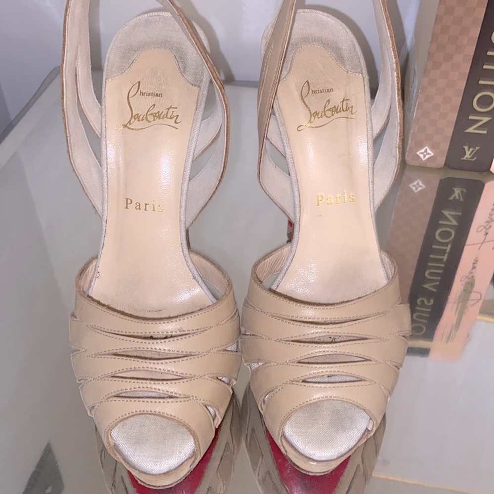 Christian Louboutin size 38.5